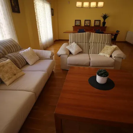 Elvira Manzanera-calpe Villa *